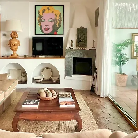 Апартаменты Lou Private With Panoramic Sea View Pool *