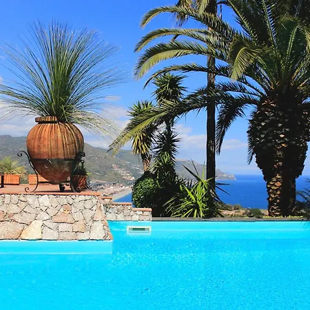 Lou Private With Panoramic Sea View Pool * تاورمينا