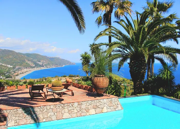 Lou Exclusive Private With Panoramic Sea View Pool Taormine